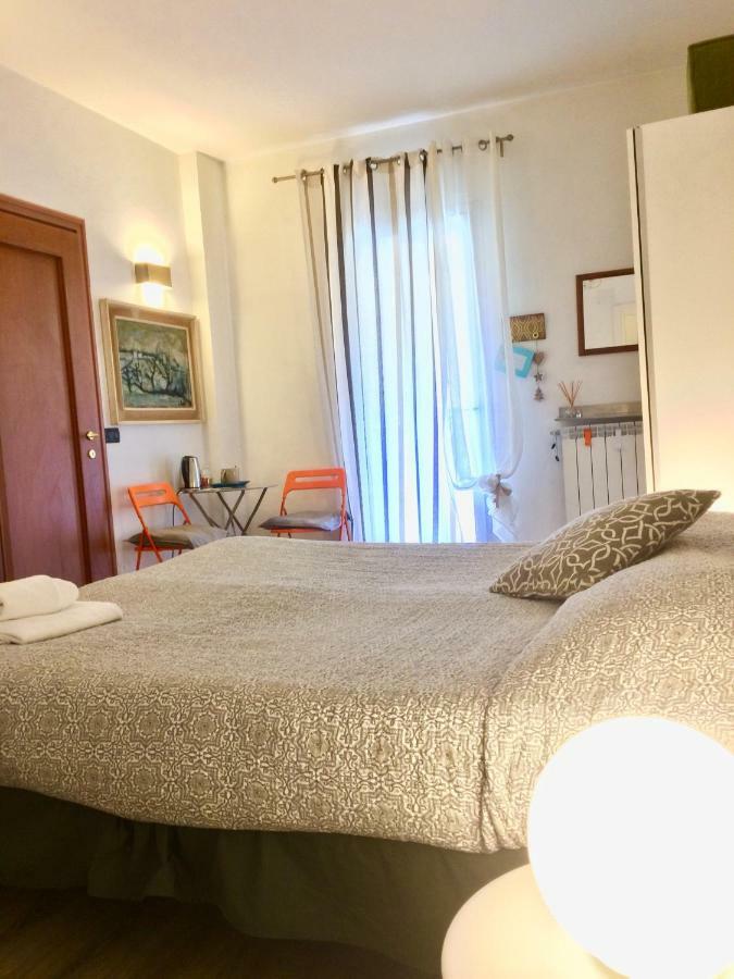 ホテル Sulla Via Delle Cinque Terre ラ・スペツィア エクステリア 写真
